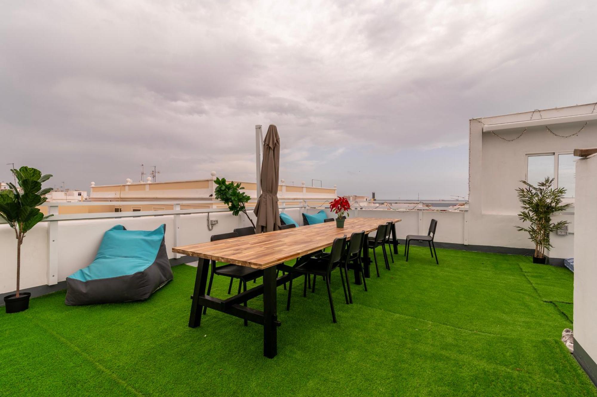 Hostal Youroom Las Palmas Bagian luar foto