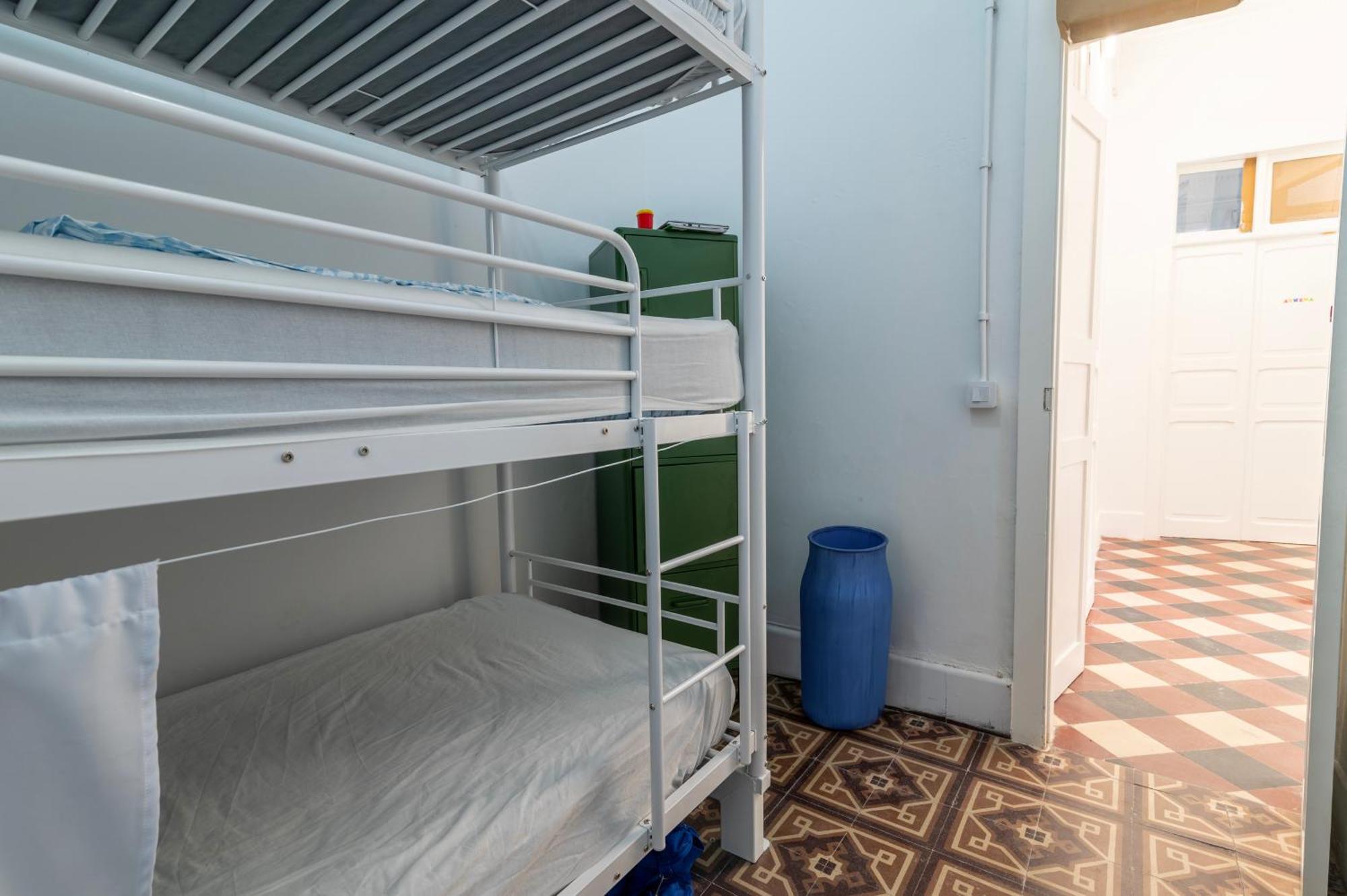 Hostal Youroom Las Palmas Bagian luar foto