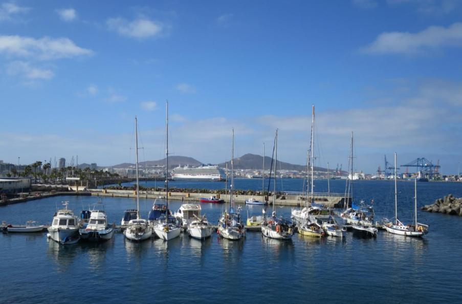 Hostal Youroom Las Palmas Bagian luar foto