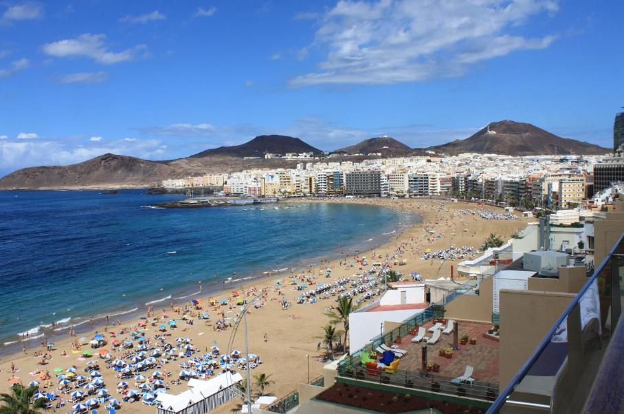 Hostal Youroom Las Palmas Bagian luar foto